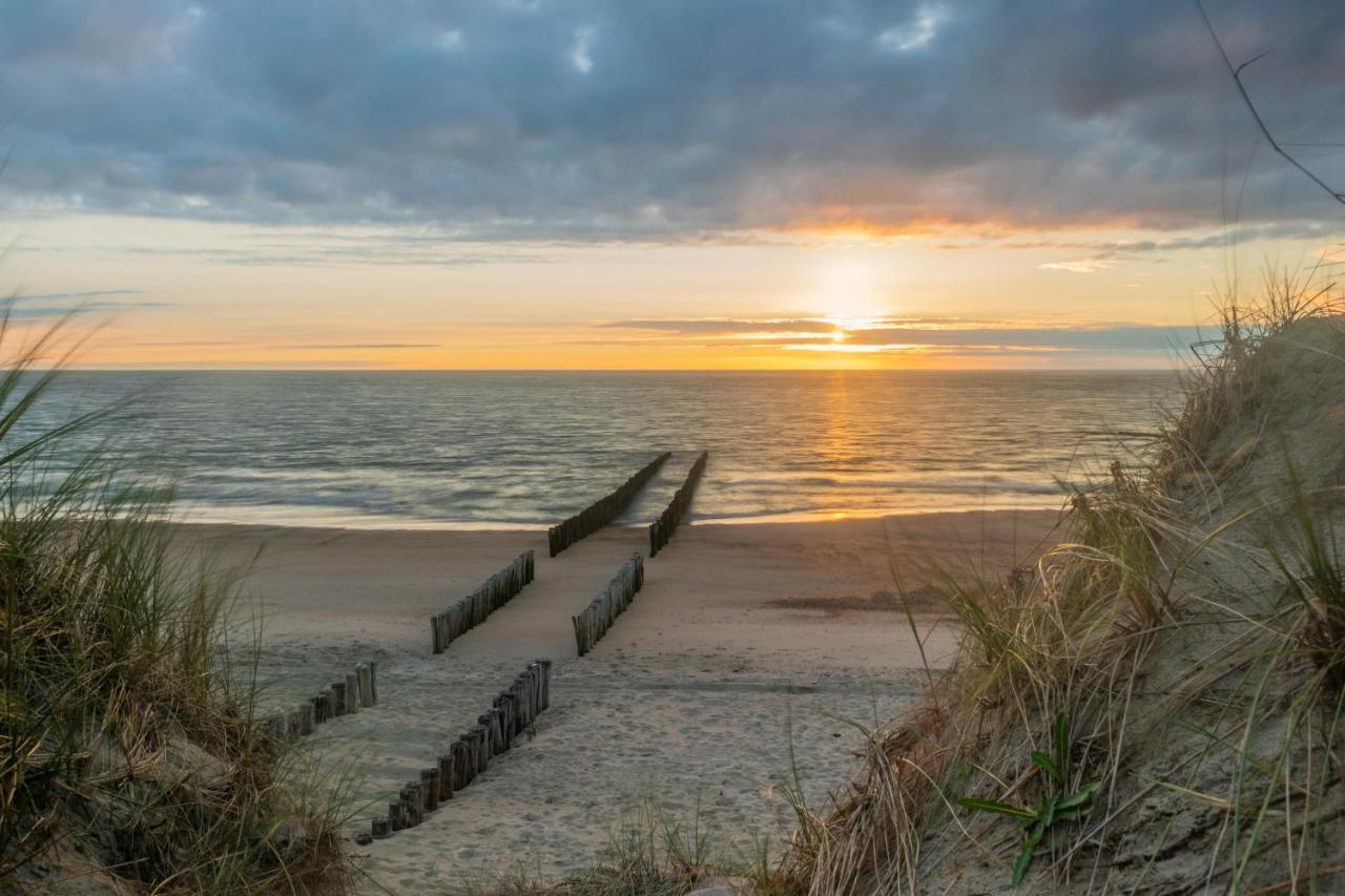 Camping De Duinhoeve Chalet Zeeland Not For Companies Burgh-Haamstede Exteriér fotografie